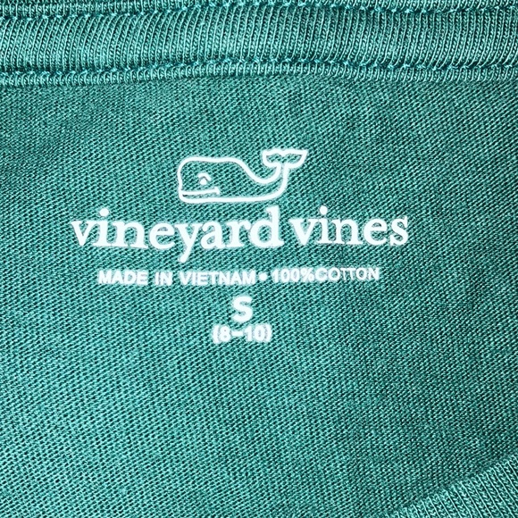 Vineyard Vines Kids’ Whale Graphic Long-Sleeve Pocket Tee, Small - Picture 5 of 6